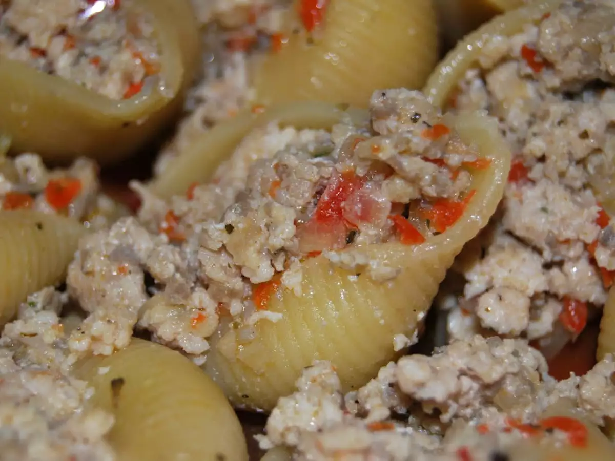 Paste scoici umplute cu pui si ciuperci - poza 6