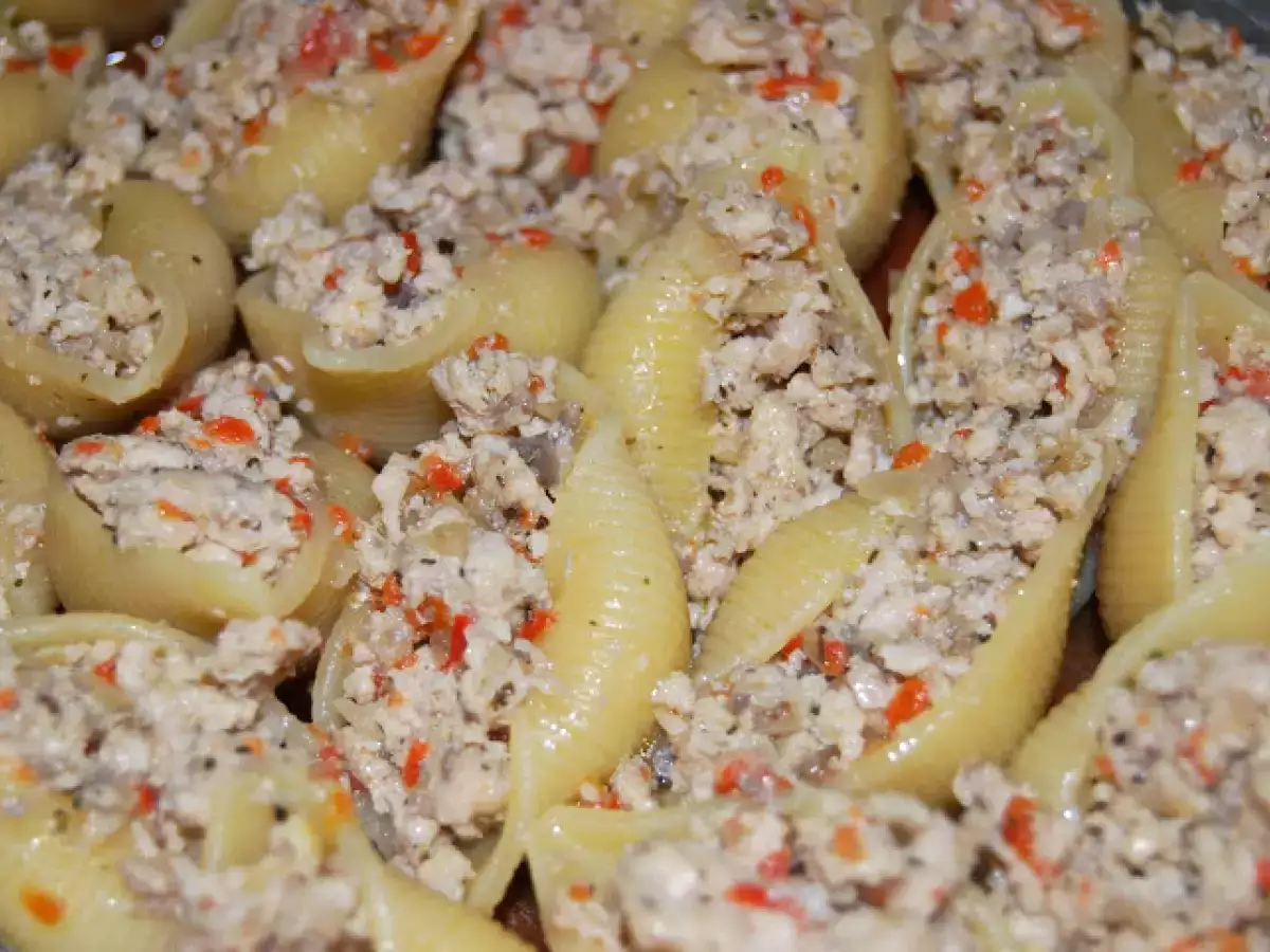 Paste scoici umplute cu pui si ciuperci - poza 7
