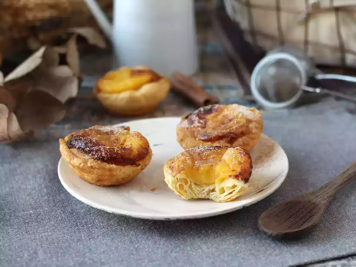 Pastéis de nata la Air Fyrer-Rețeta rapidă și ușoară pentru dulciurile tradiționale portugheze. - poza 2