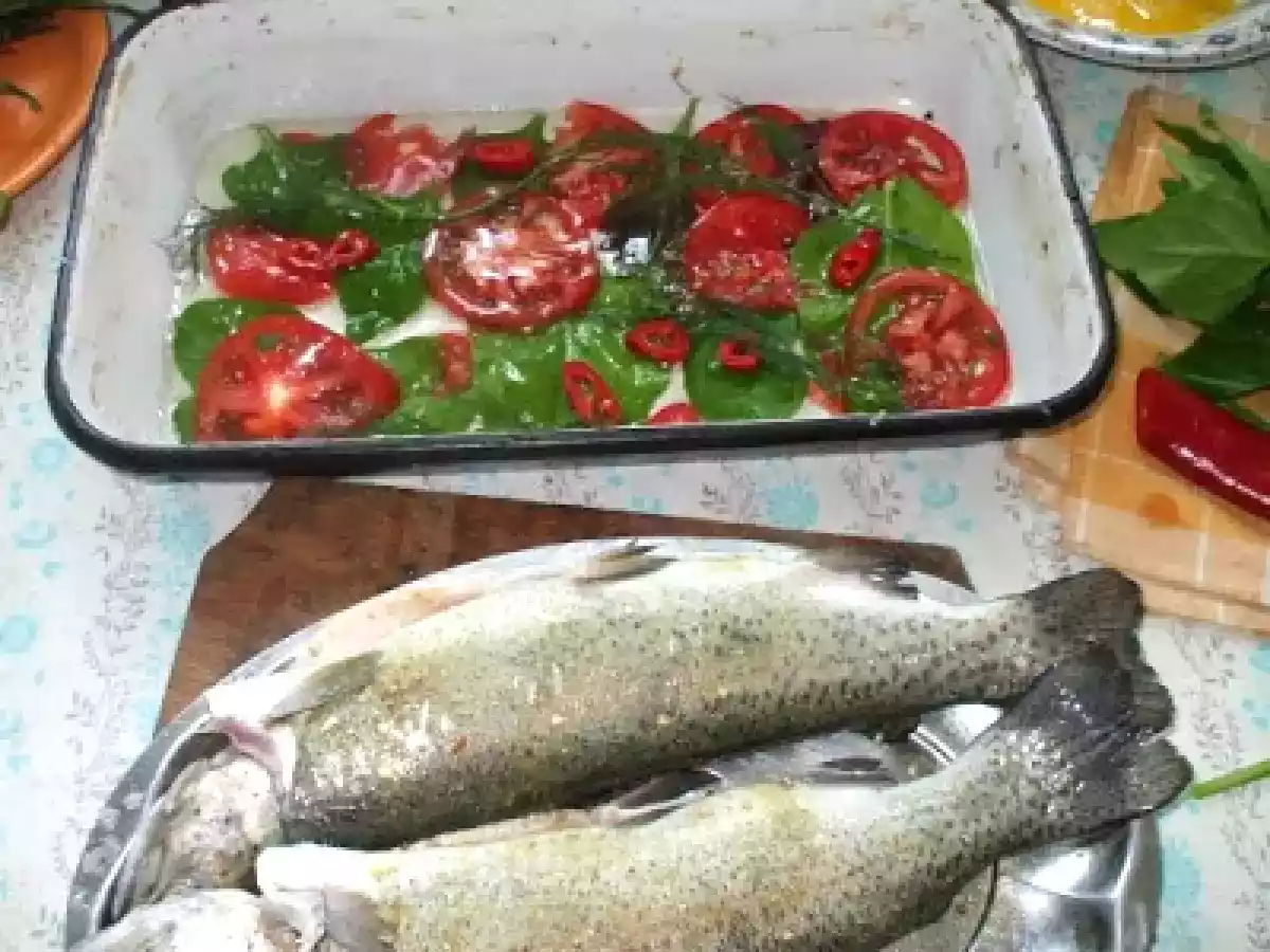 Pastrav cu portocale si sos picant - poza 9