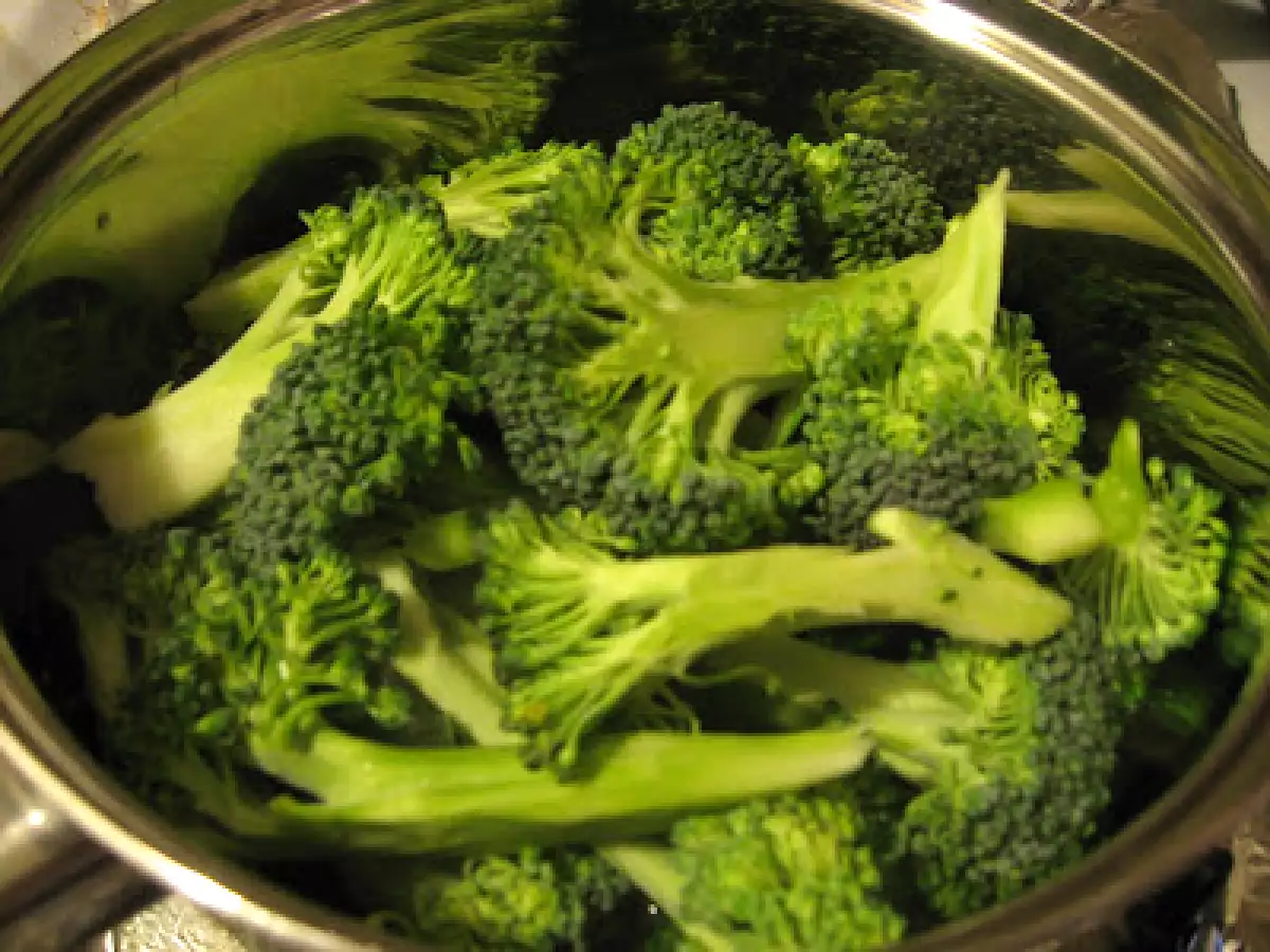 Pastrav la cuptor cu vin si ierburi aromate - poza 6