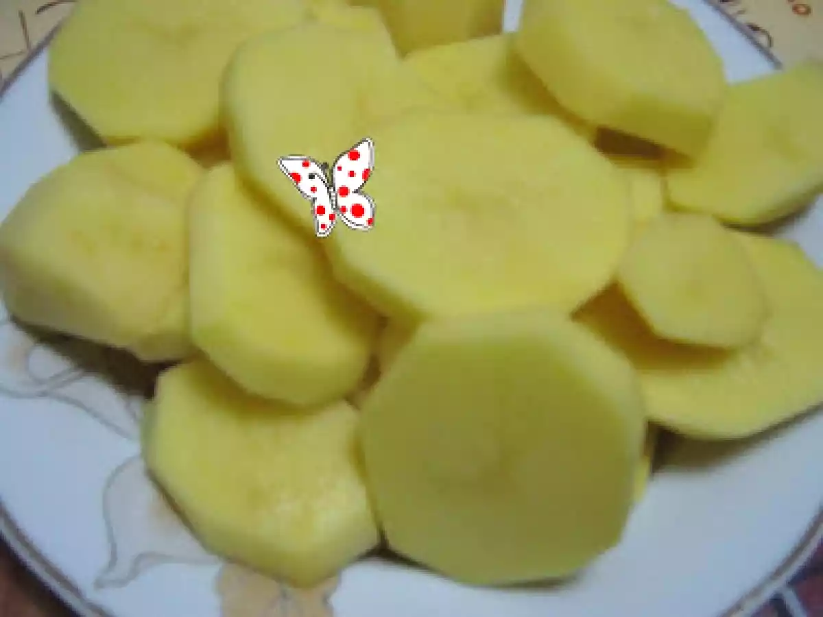 Pastravi cu gutuie si cartofi la cuptor - poza 5