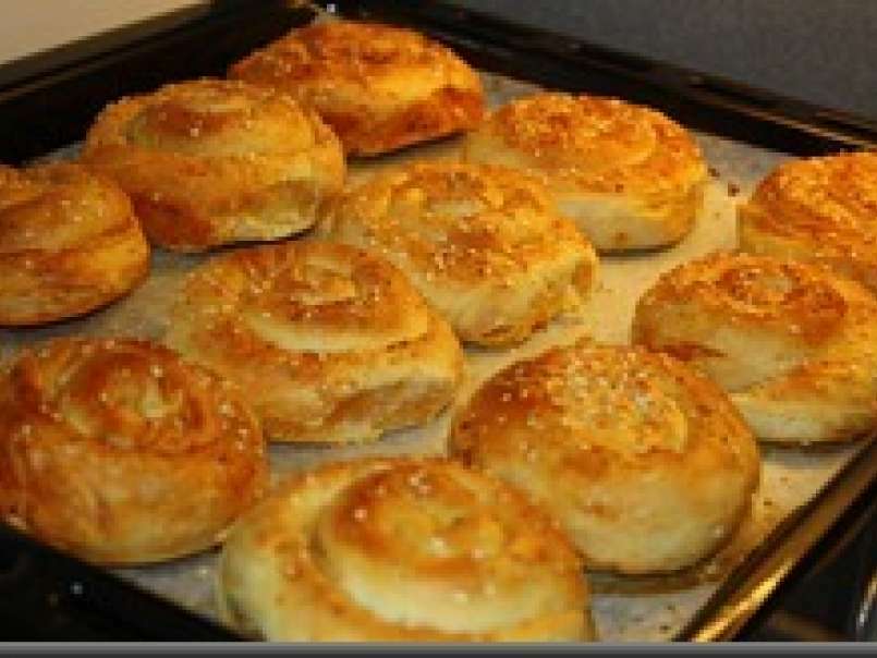 Patatesli börek(Placinta turceasca cu cartofi) - poza 2