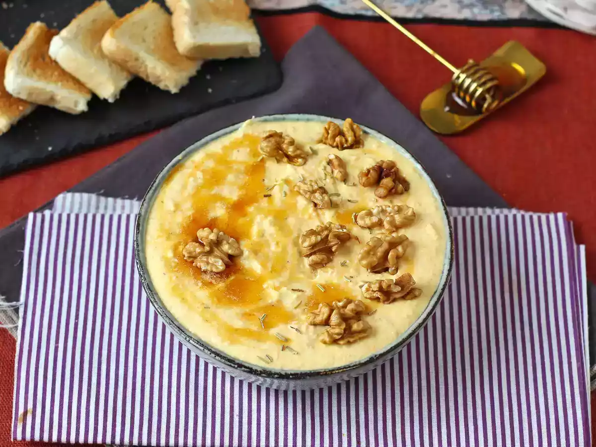 Pate cremos de dovleac și feta cu o atingere de miere - poza 3