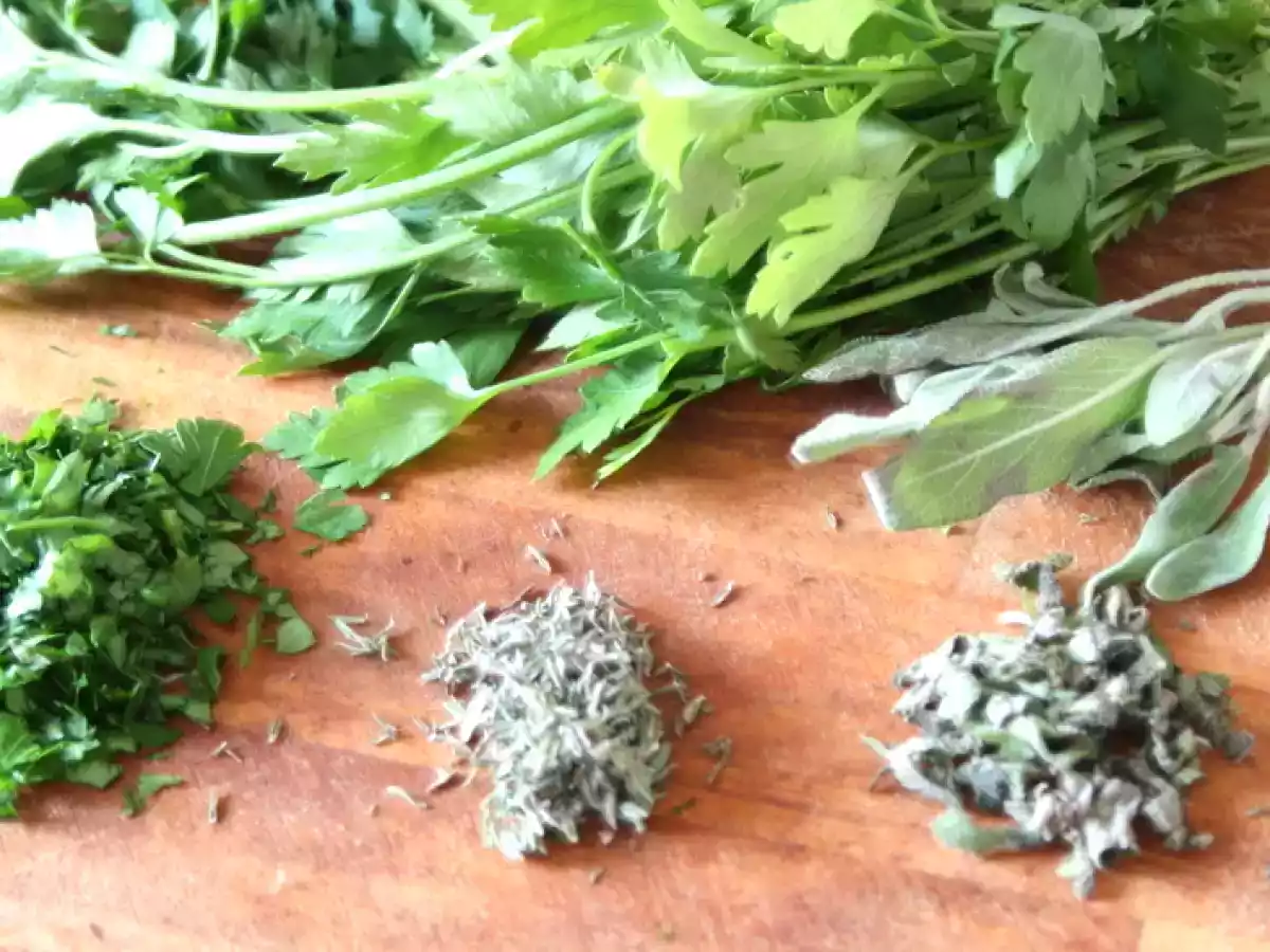 Pate de Ciuperci cu Ierburi Aromate - poza 3