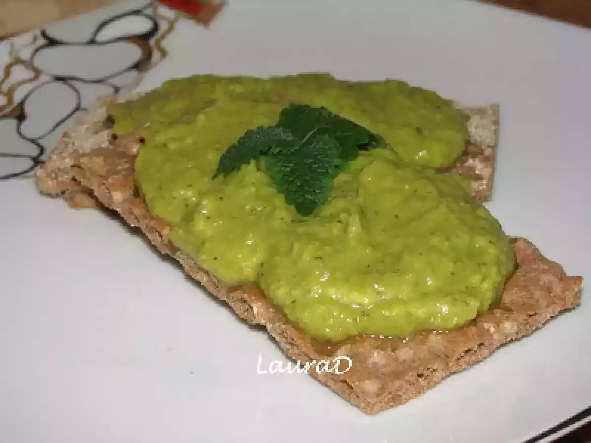 Pate de mazare si ceapa verde - poza 4
