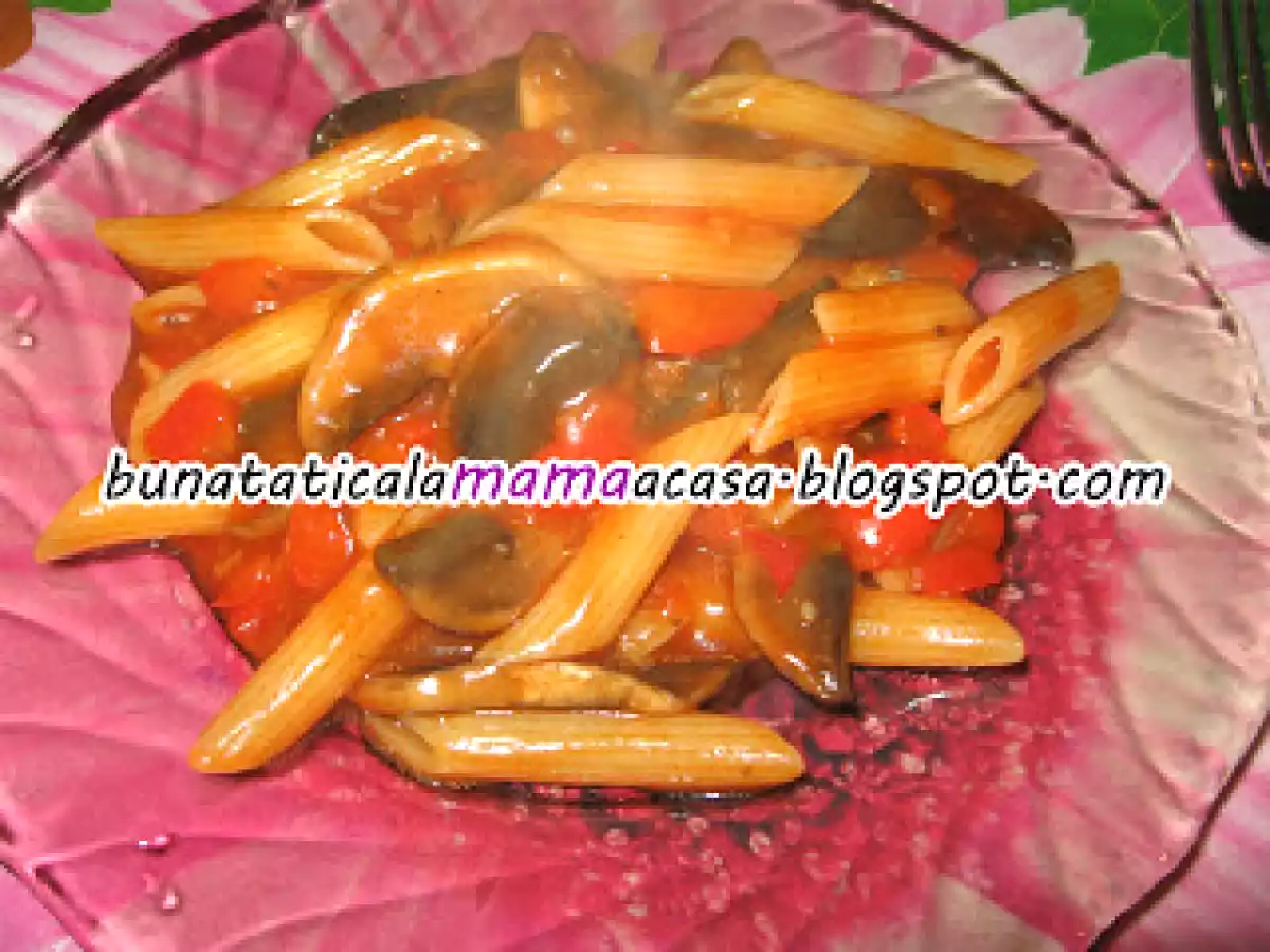 Penne cu ciuperci si sos de ardei - poza 2