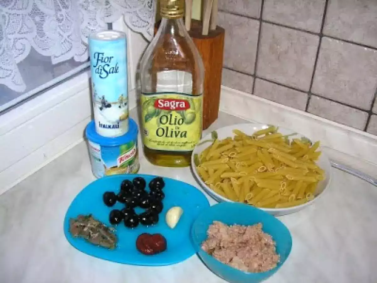 Penne cu ton si masline - poza 10