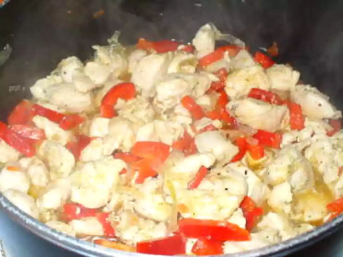 penne rigate cu piept de pui - poza 2