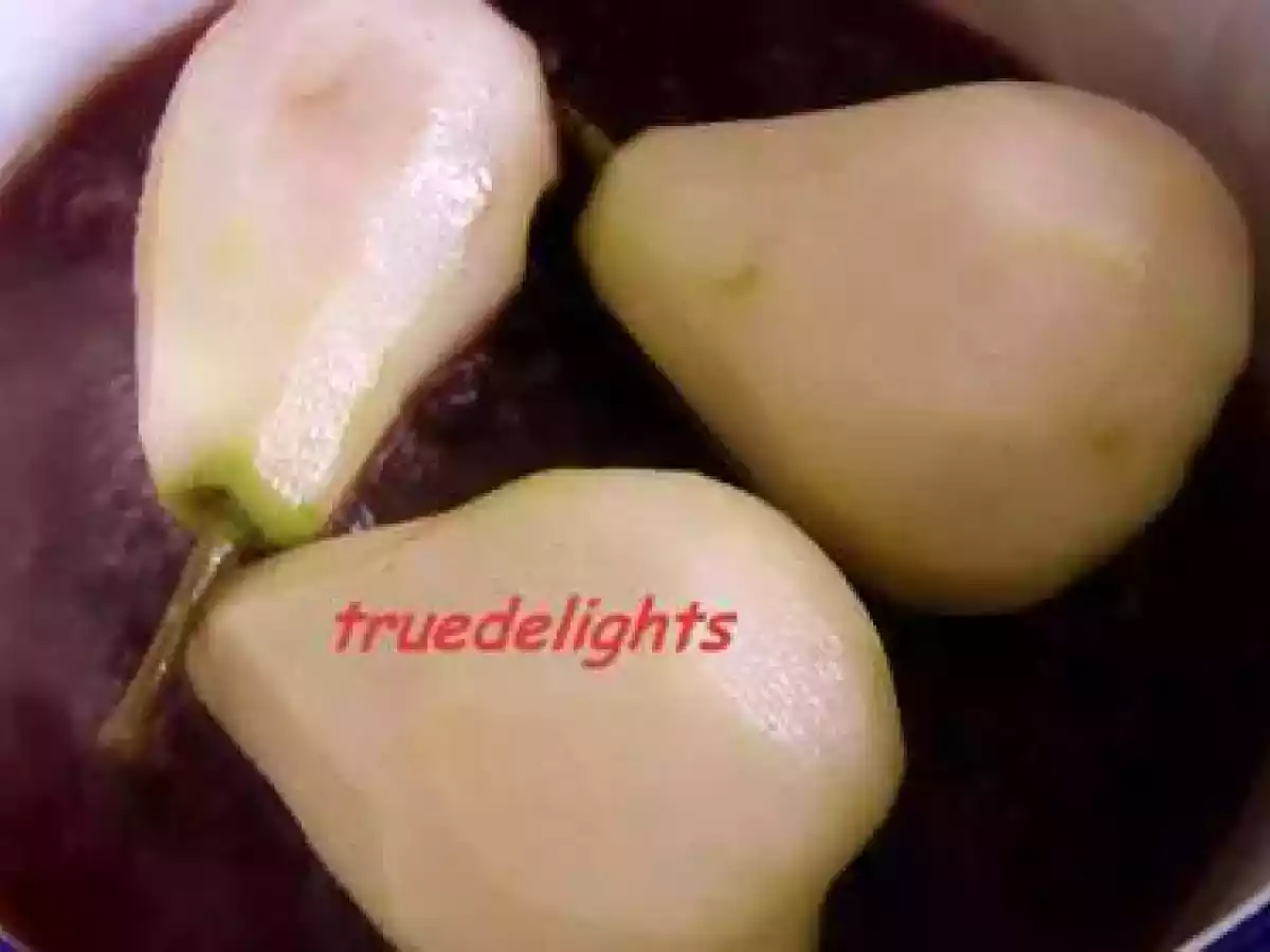 Pere fierte in vin - poza 3