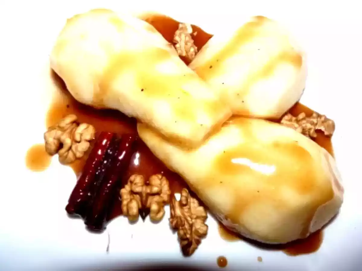 Pere inmuiate in sos de scortisoara si lapte de capra - poza 2