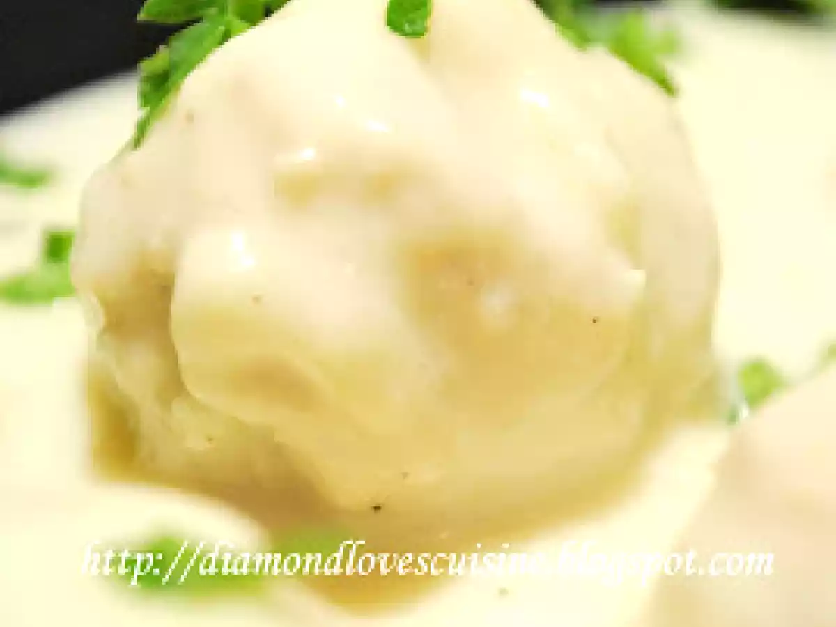 Perisoare in sos bechamel -yummy - poza 3