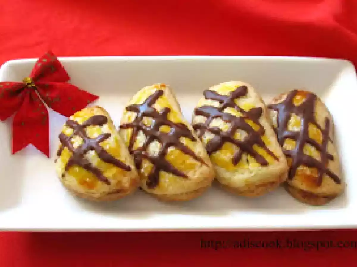 PERNUTE CU NUCI SI ALUNE