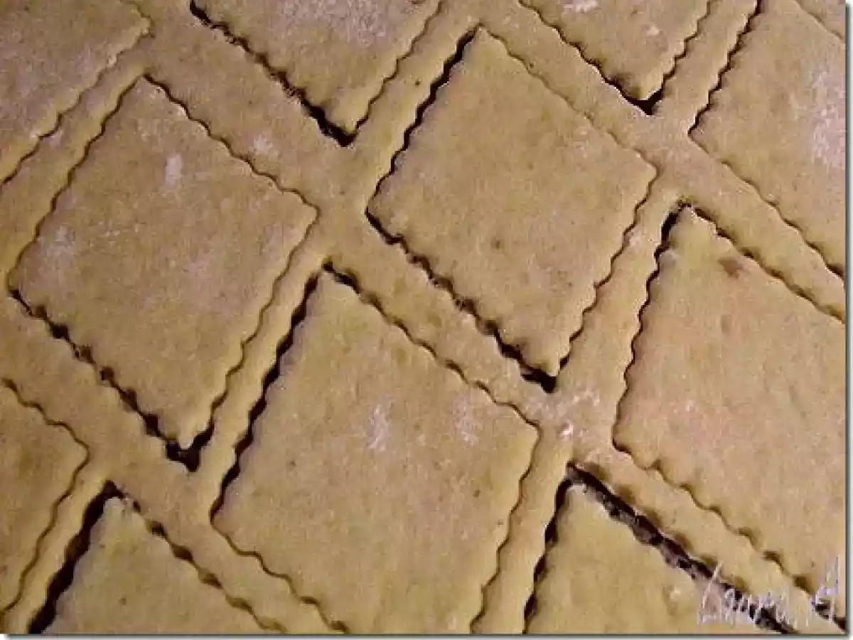 Pernute picante de cartofi - poza 5