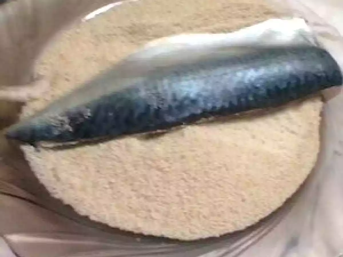 PESTE CU SOS DE SMANTANA - poza 4