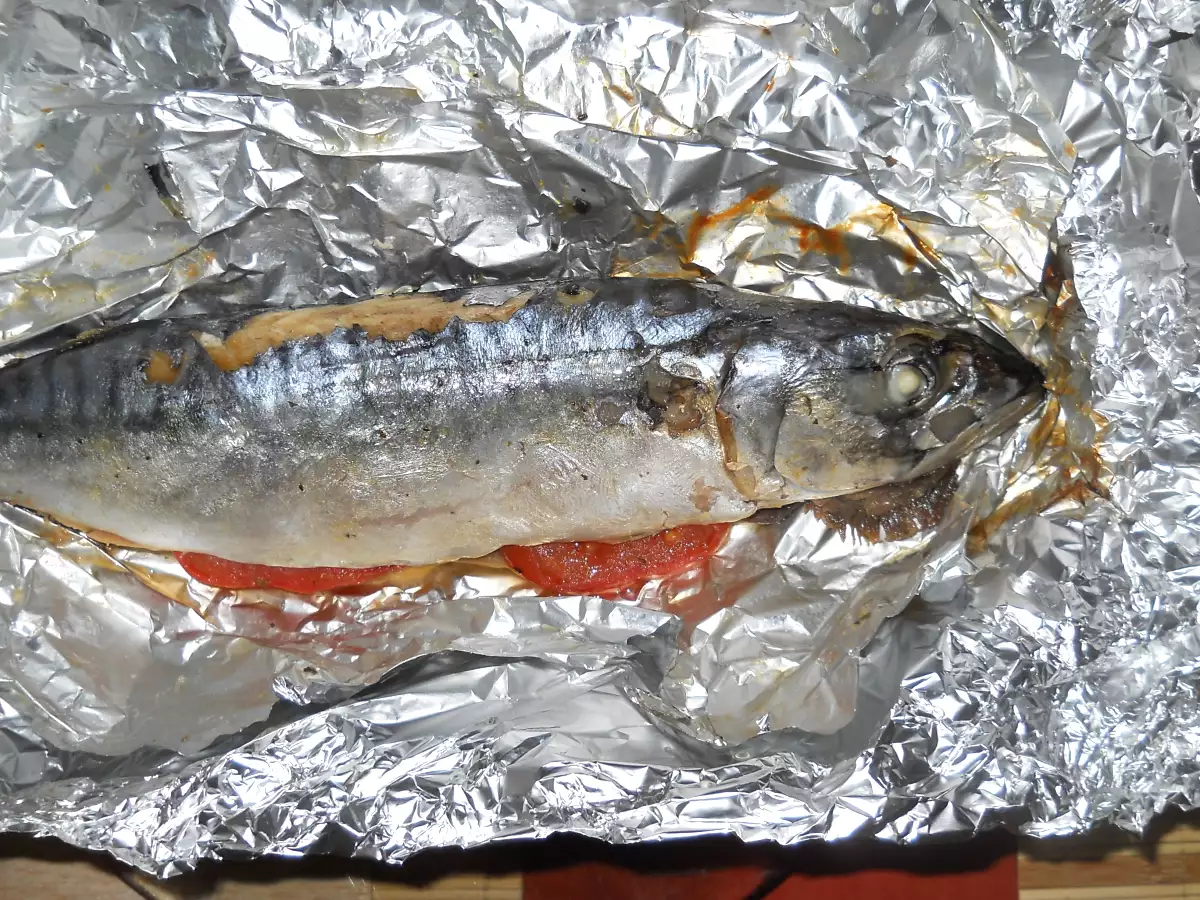 Peste la cuptor in staniol cu legume - poza 2