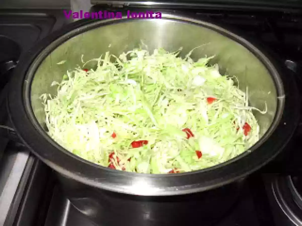 Peste umplut cu varza-specialitate dobrogeana - poza 4