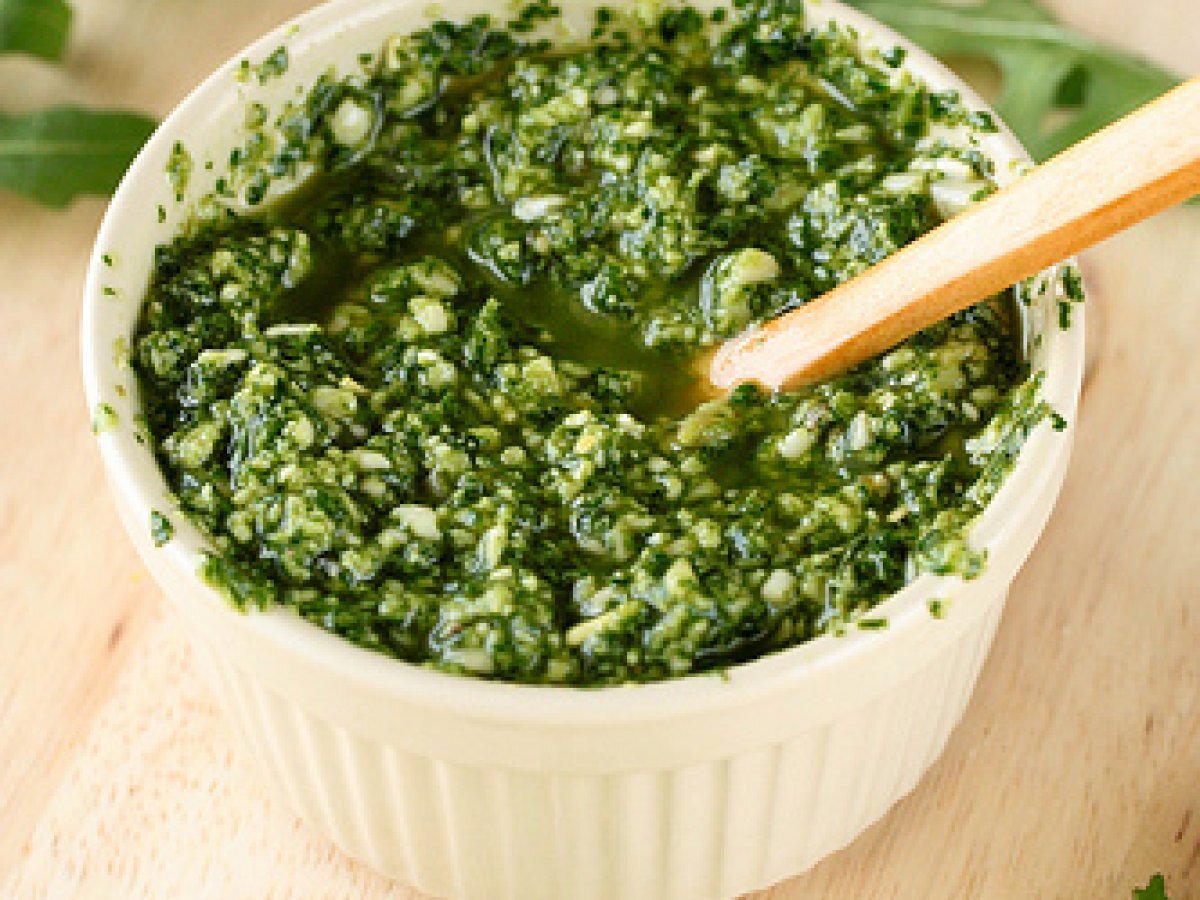 Pesto de rucola Rețetă Petitchef