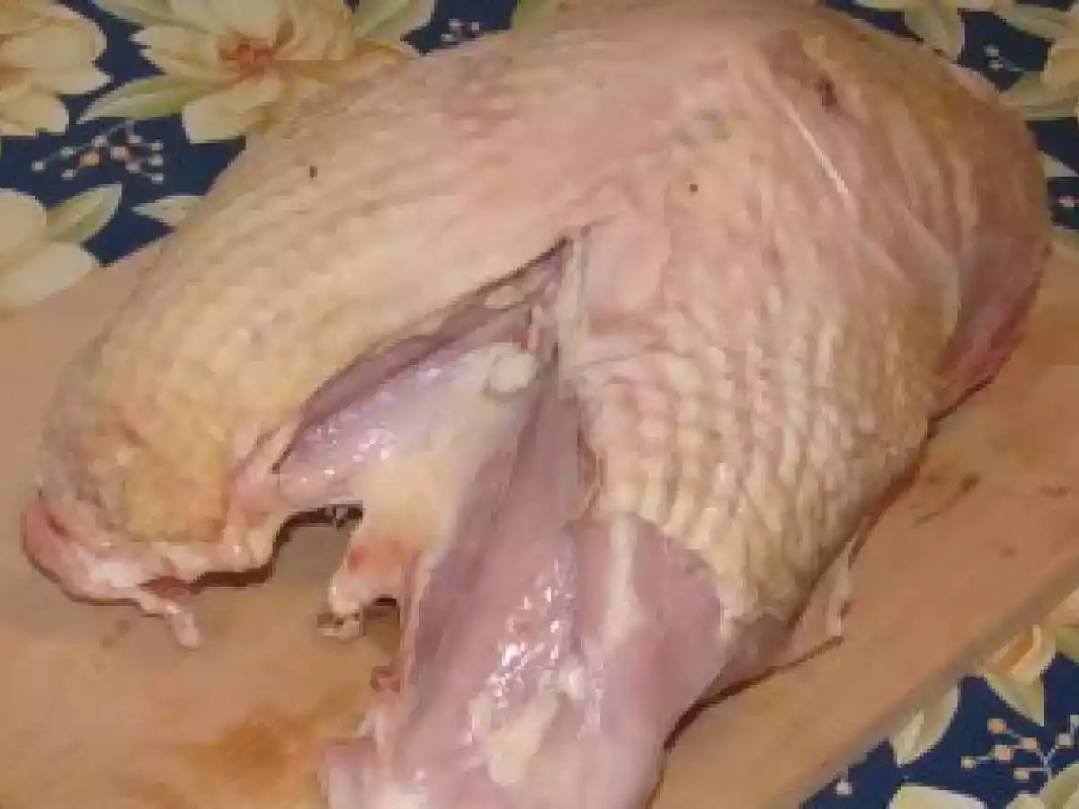 Piept de curcan umplut cu ciuperci, masline si cascaval - poza 2