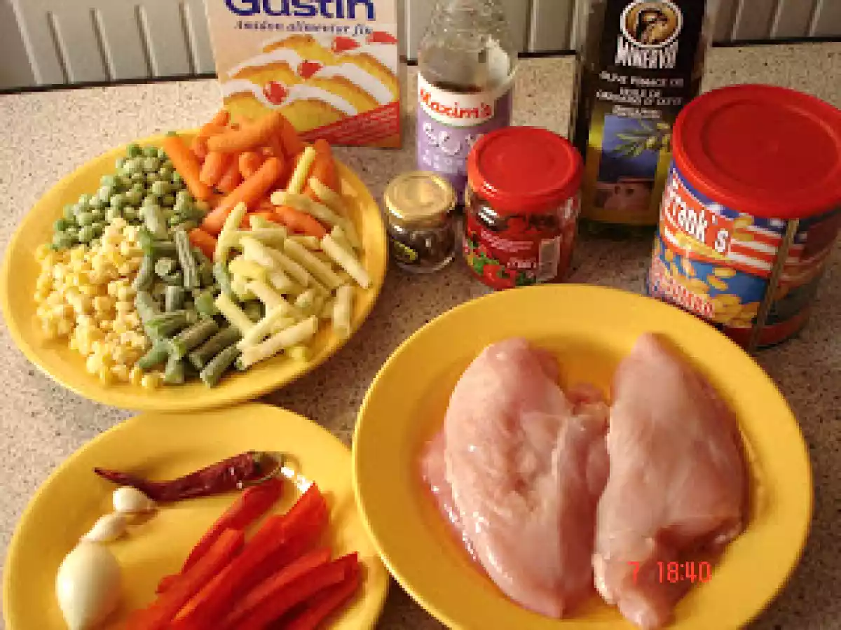 PIEPT DE PUI CU ALUNE - poza 2