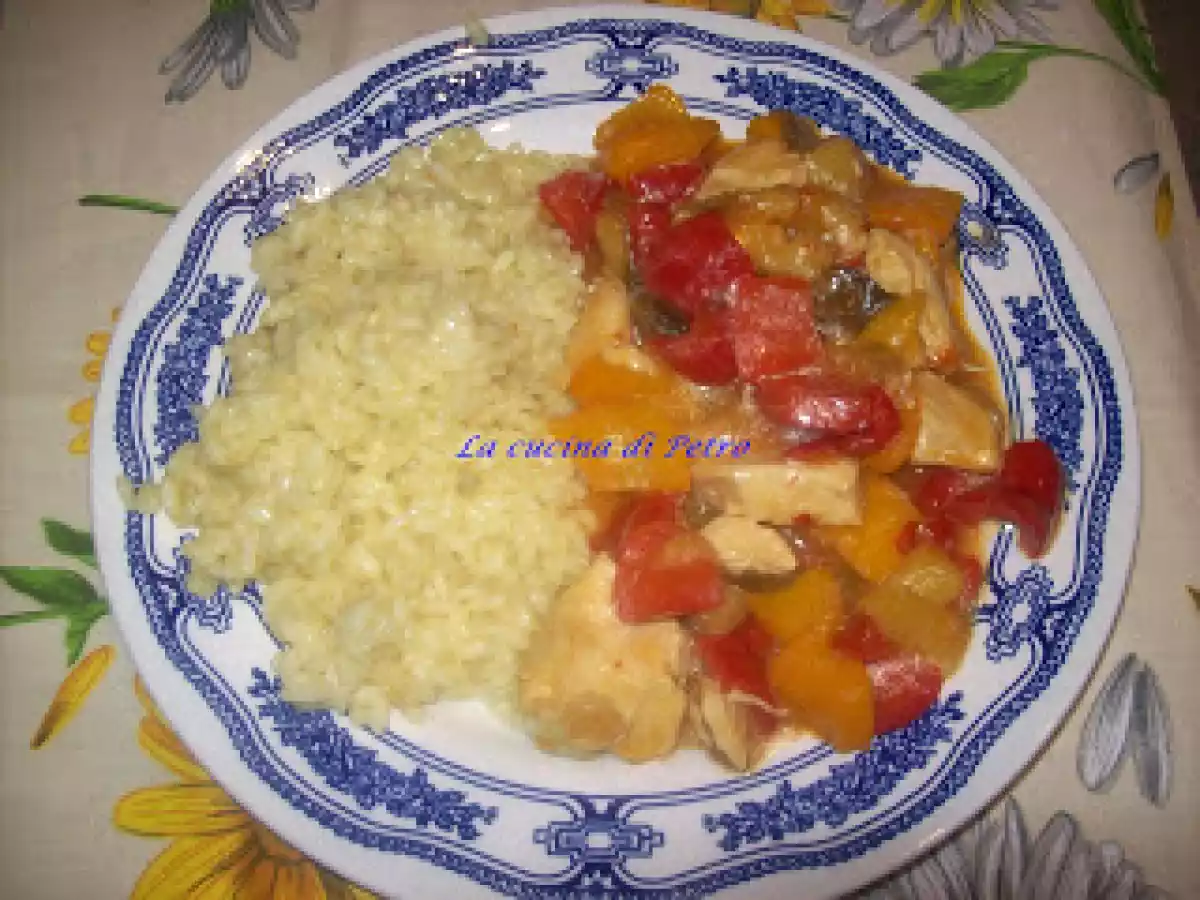 Piept de pui cu ardei gras si ananas - poza 2