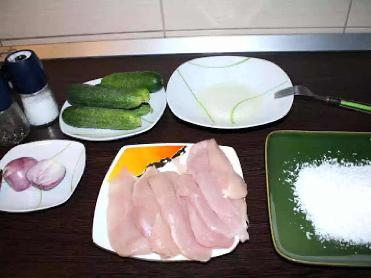 Piept de pui cu fulgi de cocos - poza 2