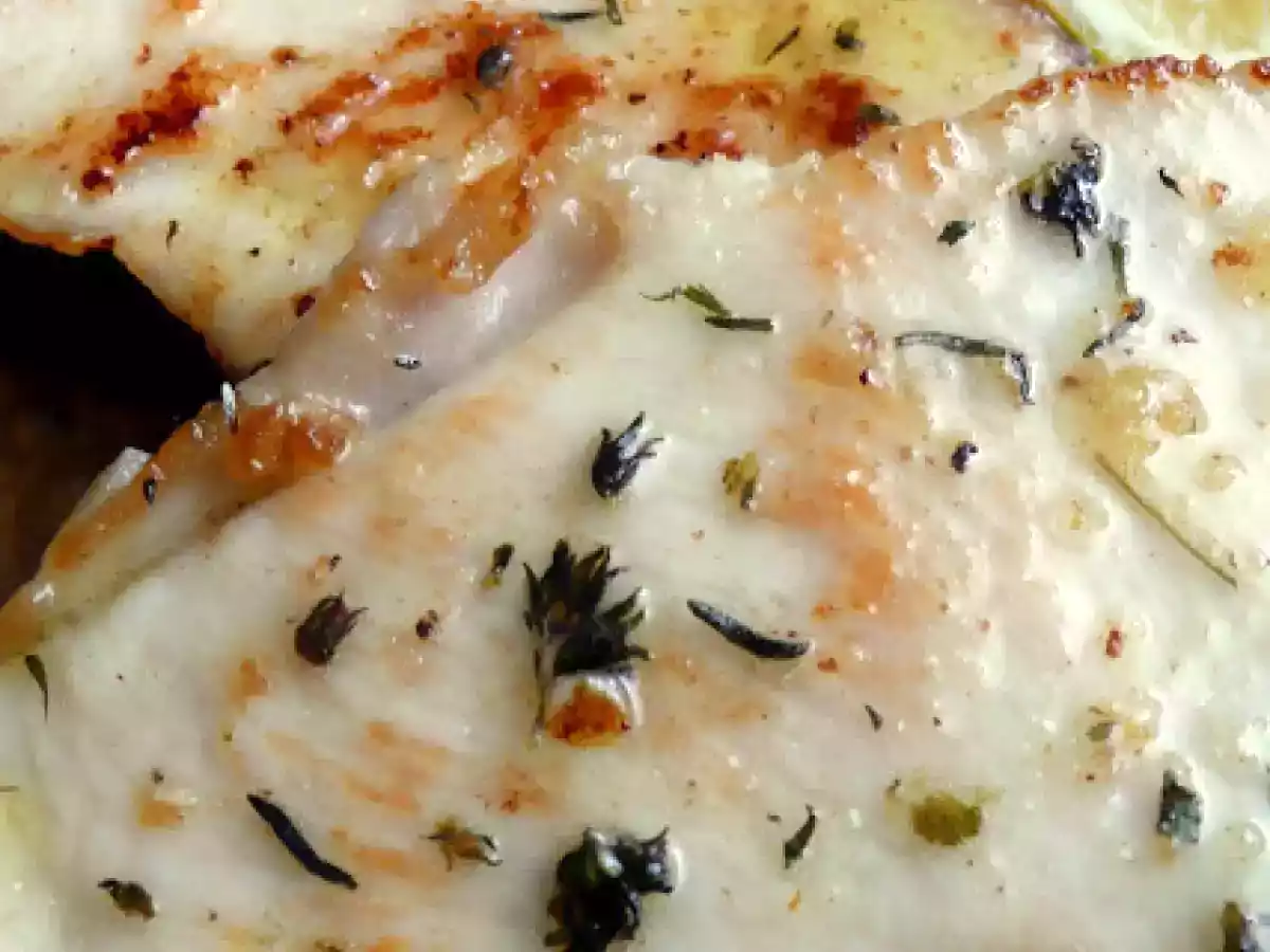 Piept de pui cu lamaie si cimbru