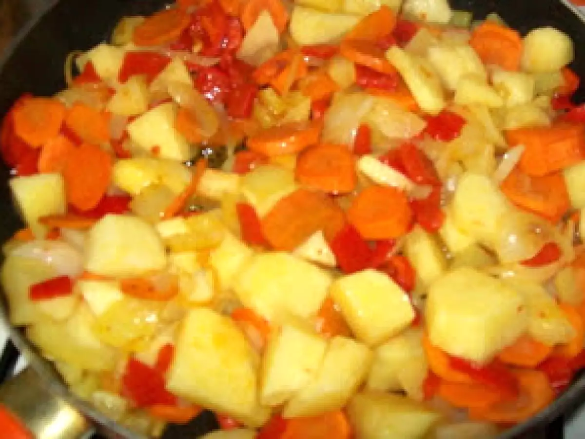 Piept de pui cu legume sote - poza 5