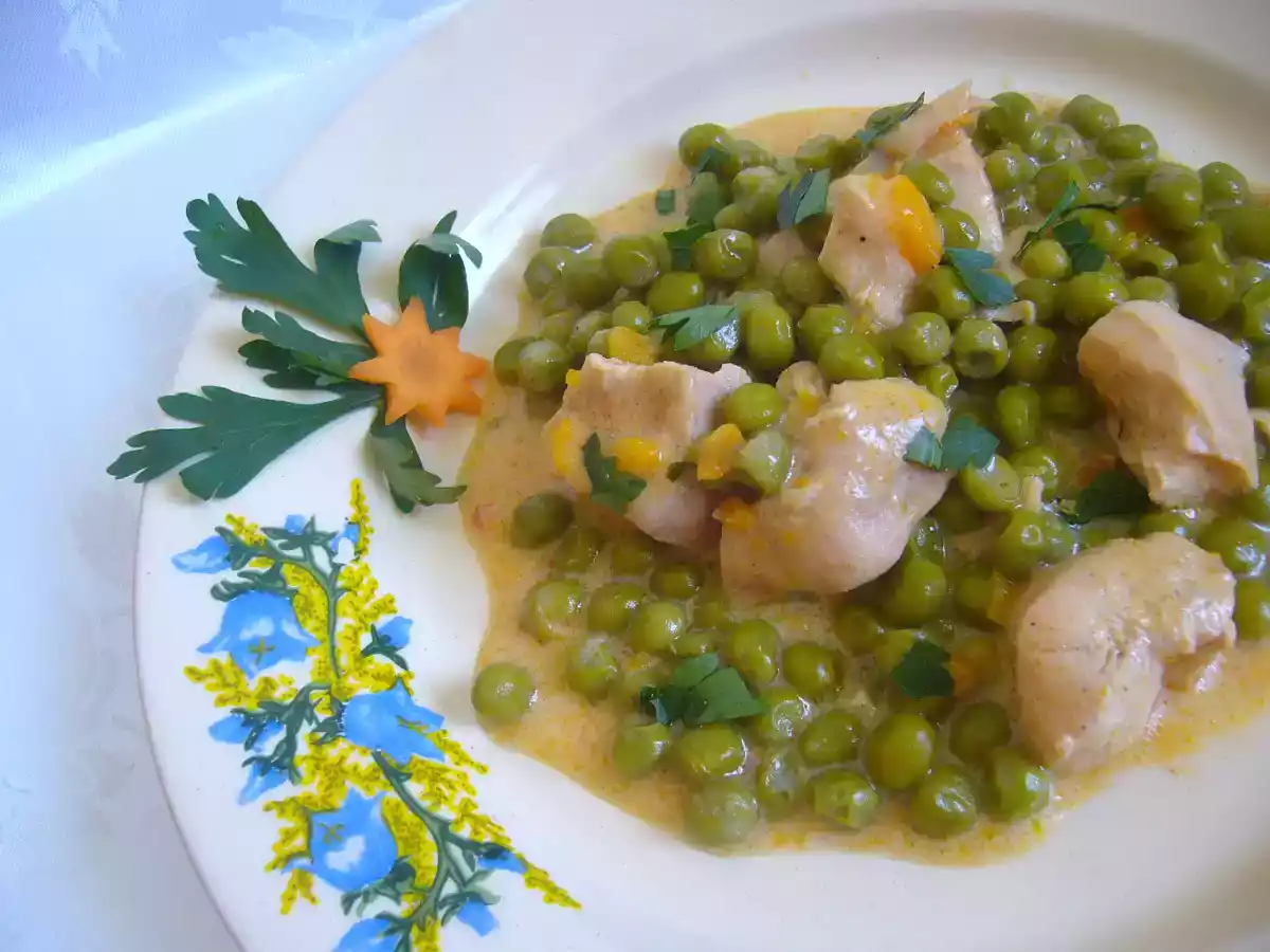 Piept de pui cu mazare