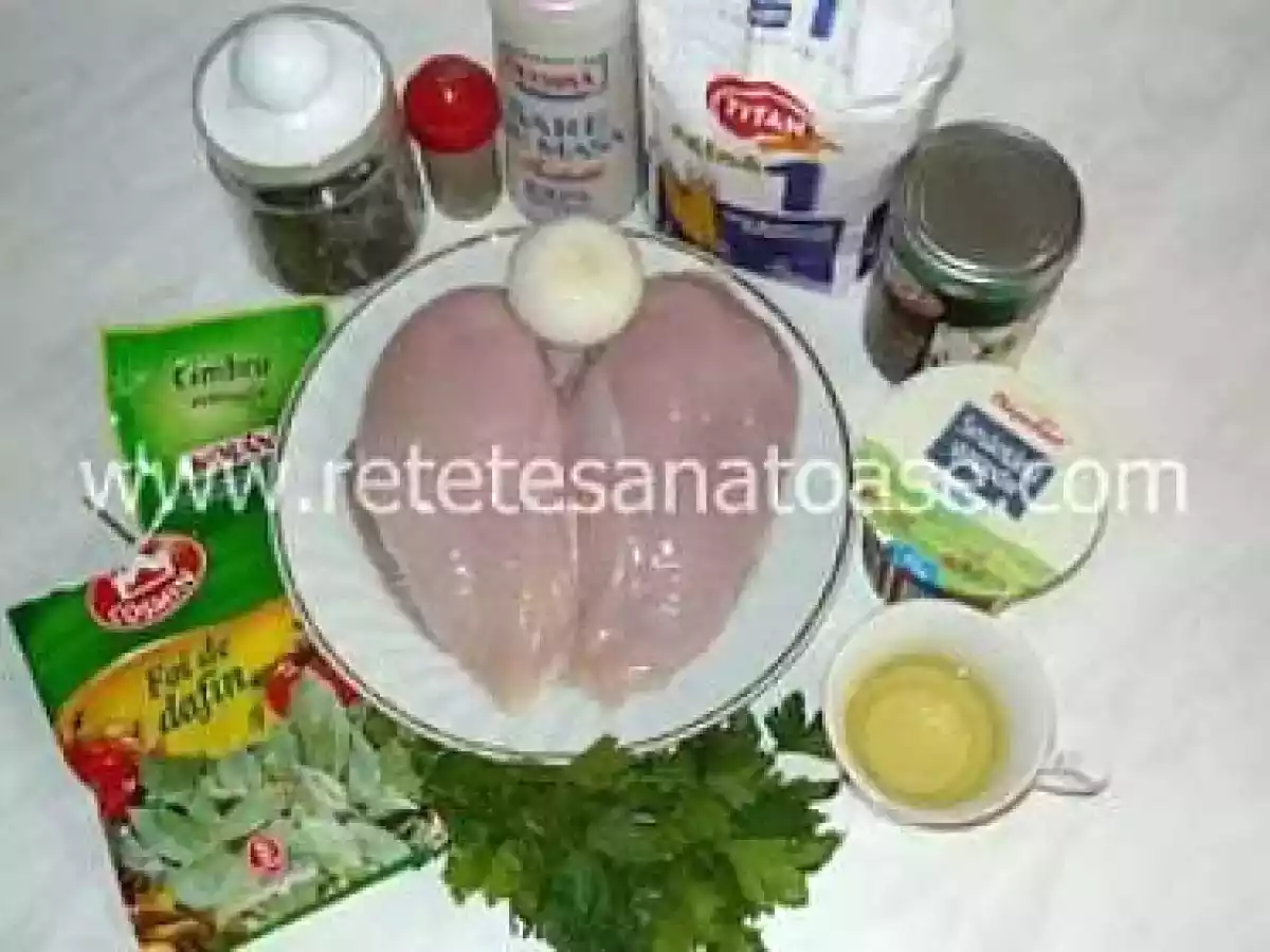 Piept de pui cu smantana si ciuperci