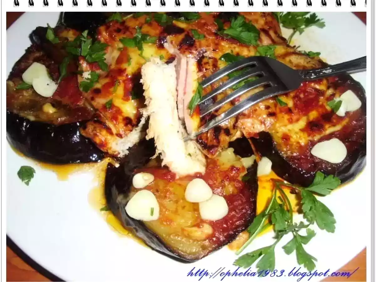 PIEPT DE PUI CU VINETE