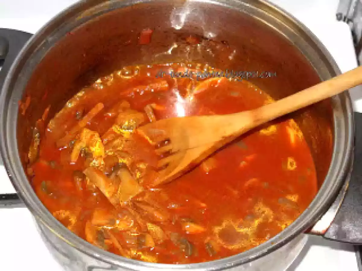 Piept de pui umplut cu ciuperci, rucola si rozmarin cu garnitura de legume - poza 4