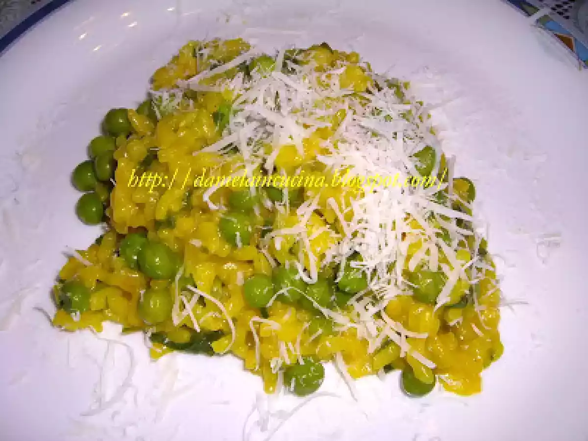 Pilaf de orez cu mazare/Risotto con piselli