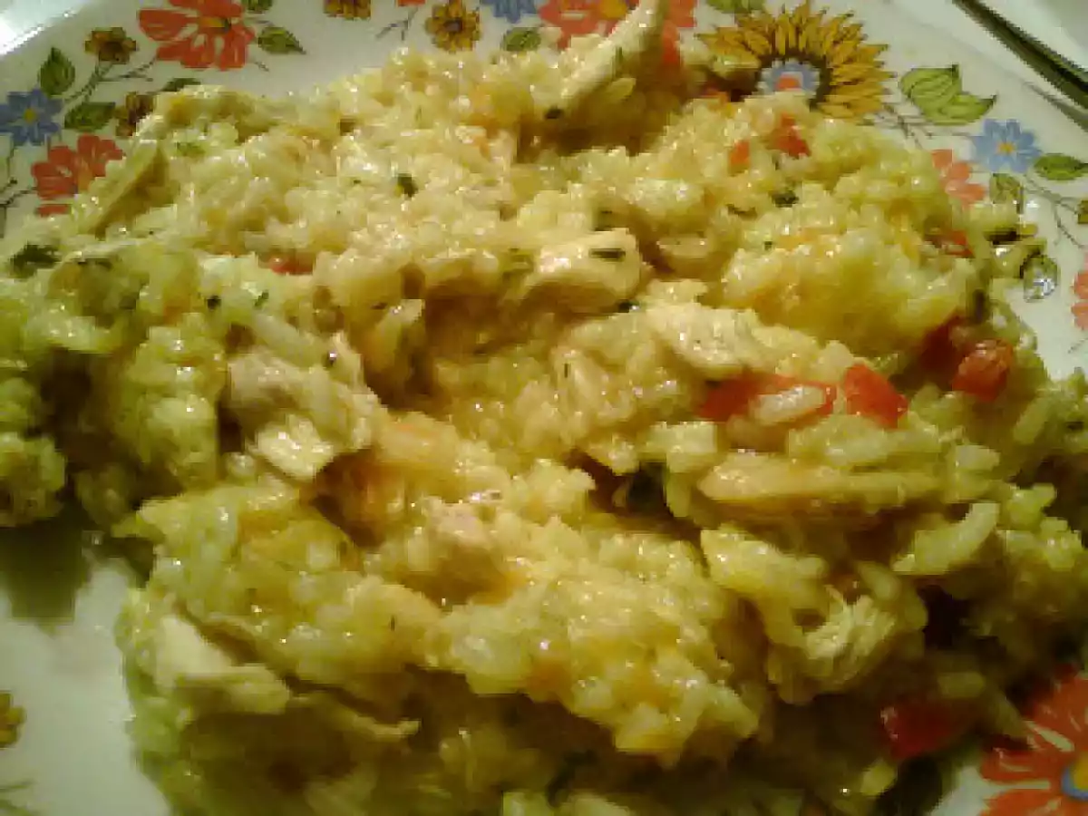 Pilaf de orez cu pui si ciuperci