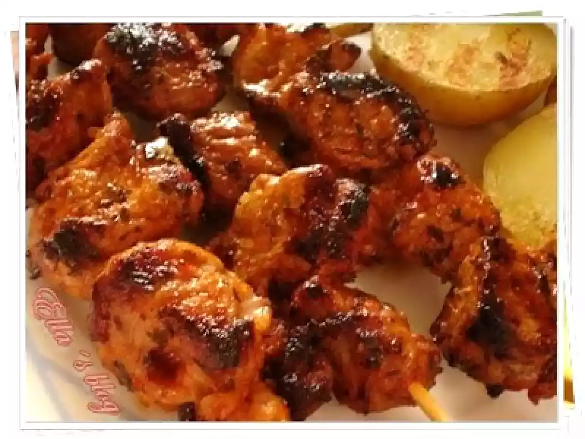 Pinchos morunos (Frigarui de porc marinate)