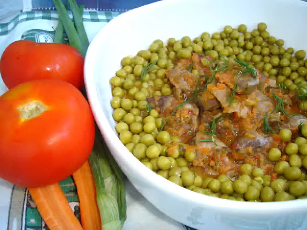 Pipote si inimi de pui cu mazare - poza 3