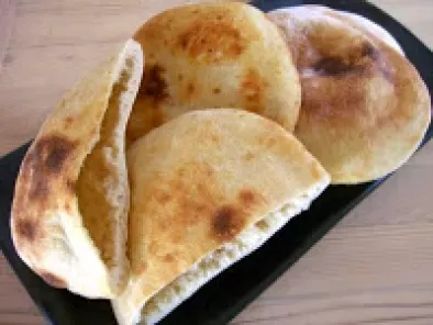 Pita bread - pâine greceasc?