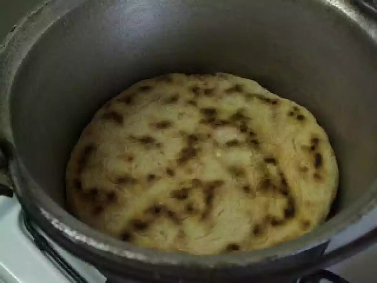 PITUTE COAPTE IN TUCI - poza 3