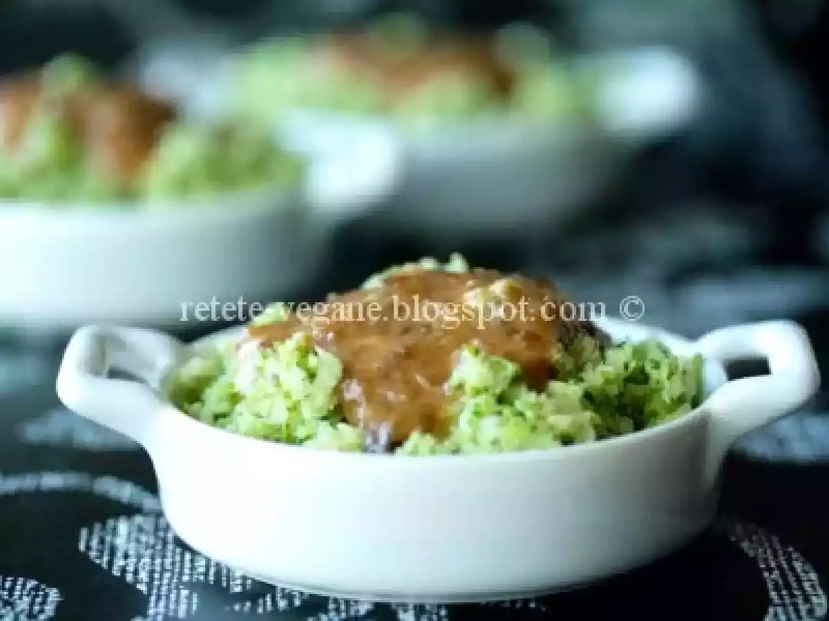 Piure de broccoli cu sos dulce-acrisor - poza 2