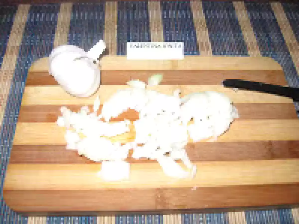 PIURE DE URZICI CU MAMALIGUTA - poza 3