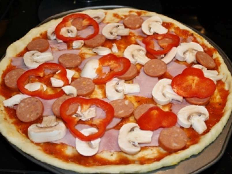 Pizza Ca La Pizzerie Rețetă Petitchef
