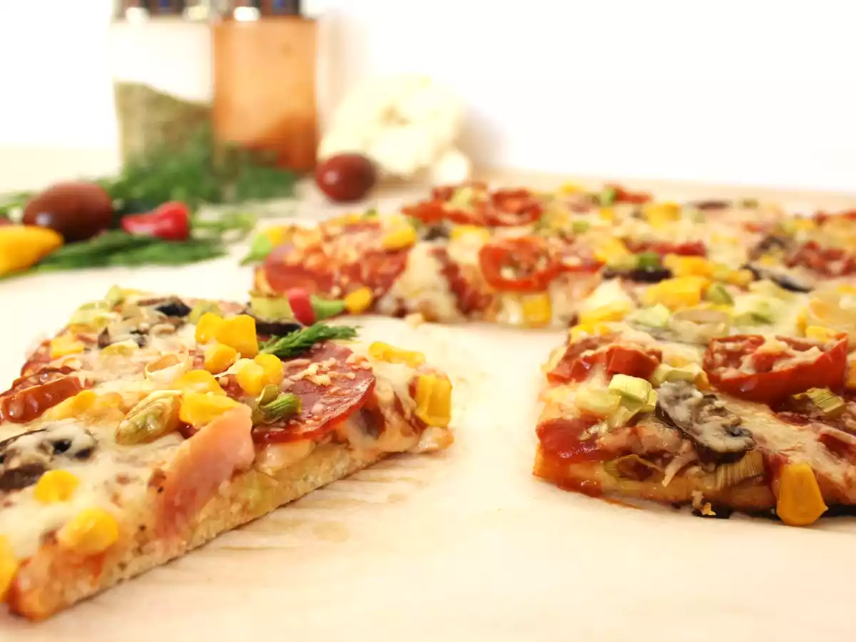 Pizza cu Blat de Conopida