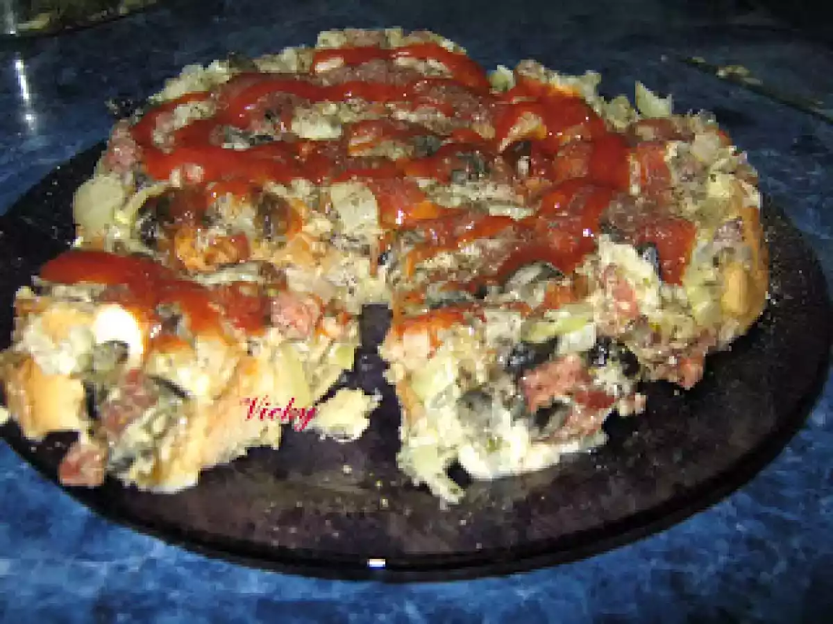 Pizza cu blat de paine, la cuptorul cu microunde - poza 3