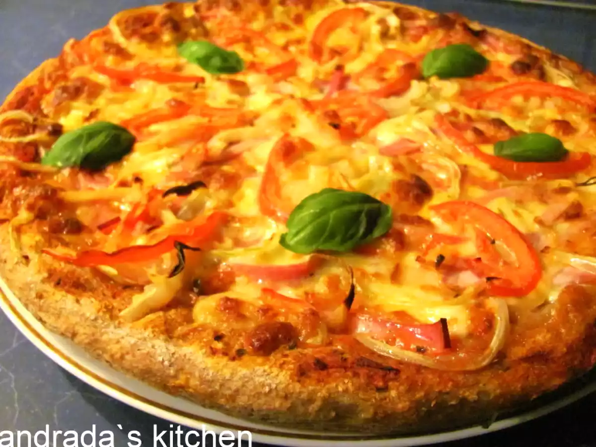 Pizza cu blat din faina integrala - poza 2