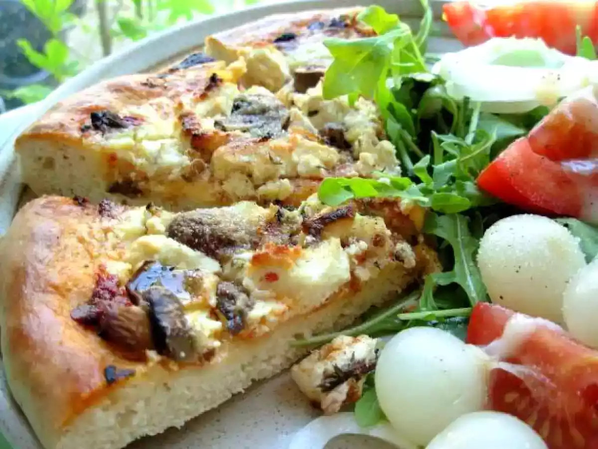 Pizza cu ciuperci - poza 2