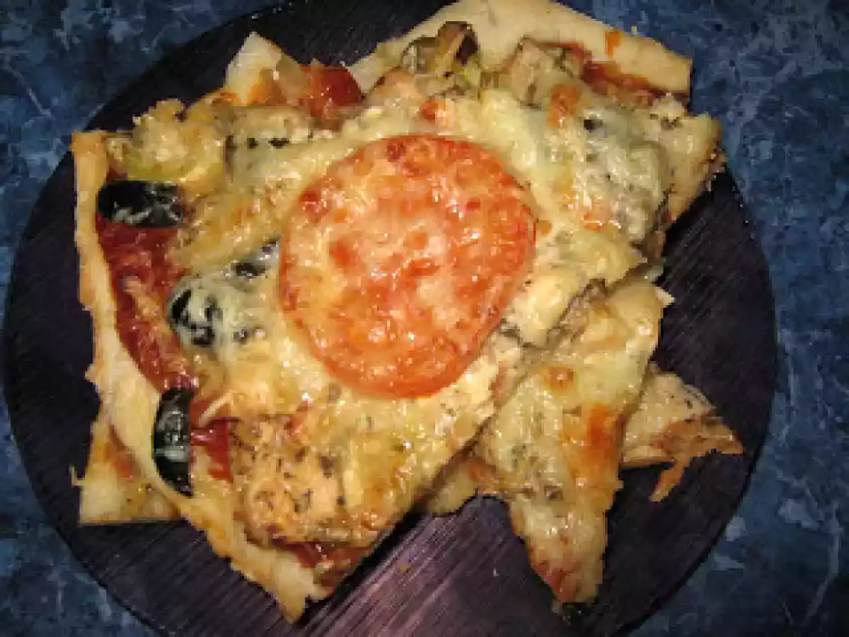 Pizza cu piept de pui - poza 2