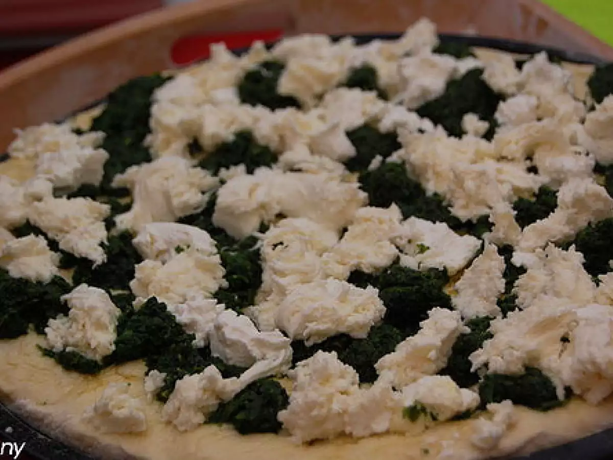 Pizza cu spanac si ricotta - poza 9