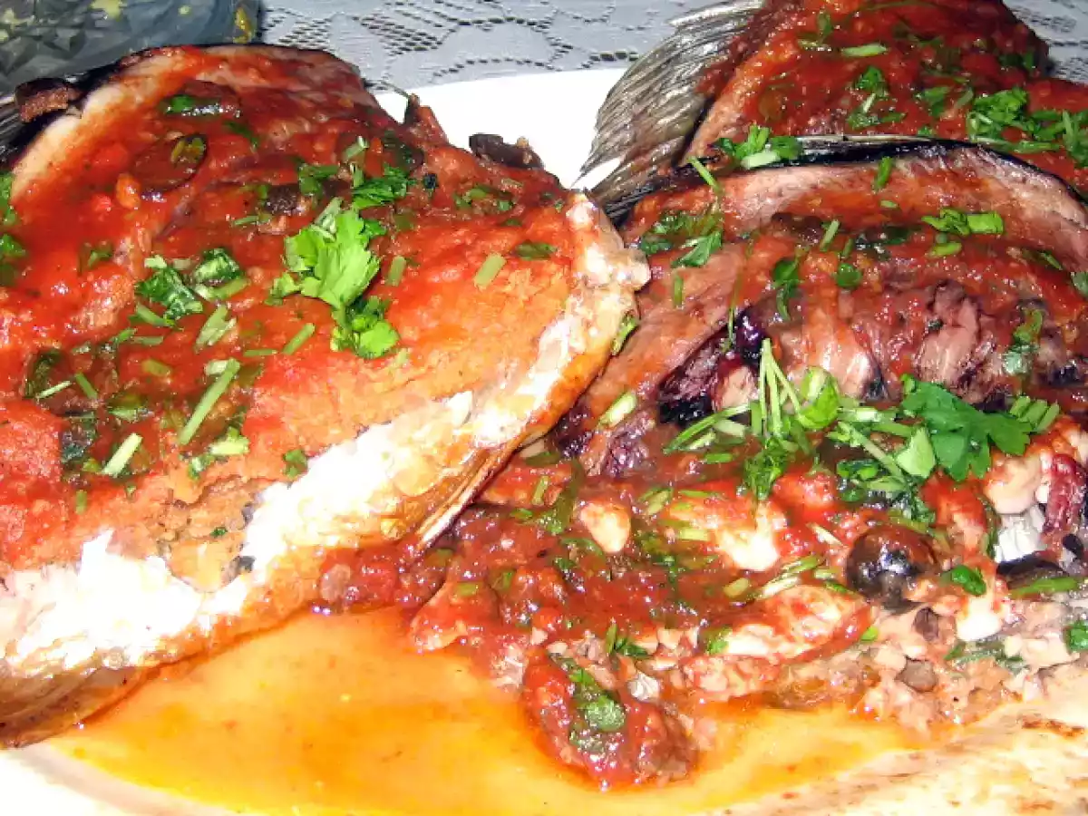 Plachie de crap, somn si caras