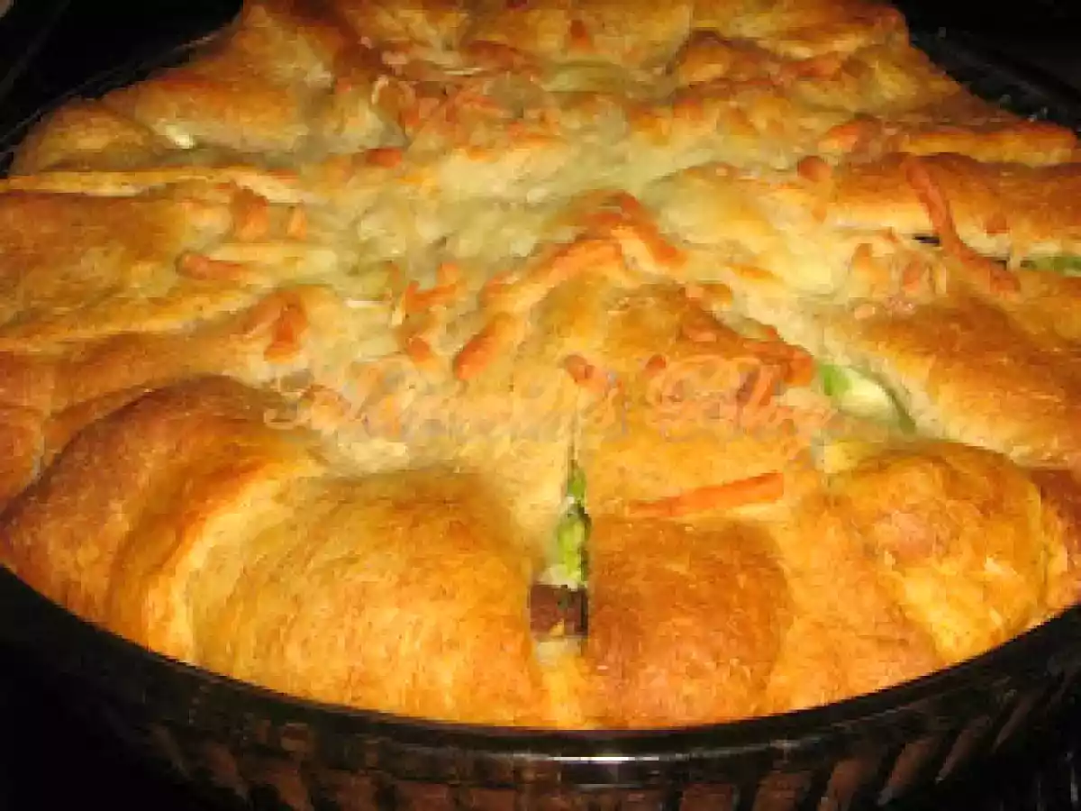 Placinta aperitiv cu legume - poza 2