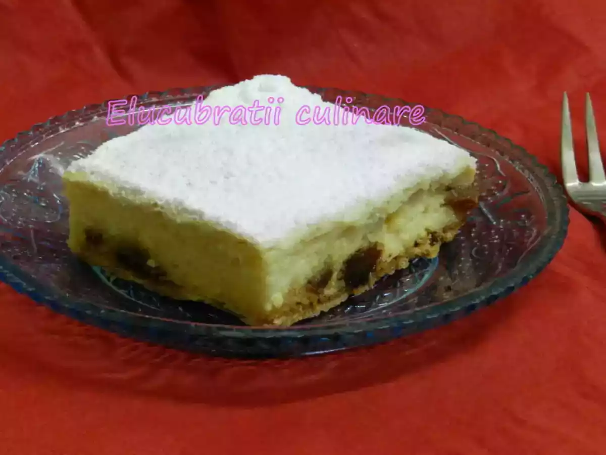 Plăcintă cu brânză de vaci